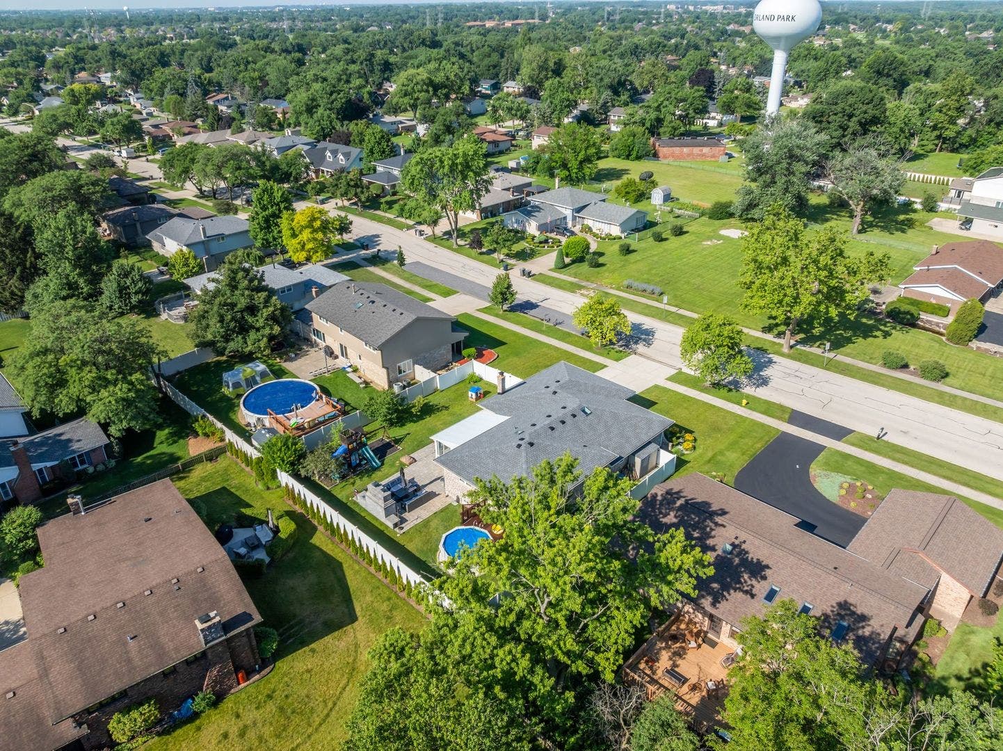 13513 S 84th Avenue, Orland Park, IL 60462