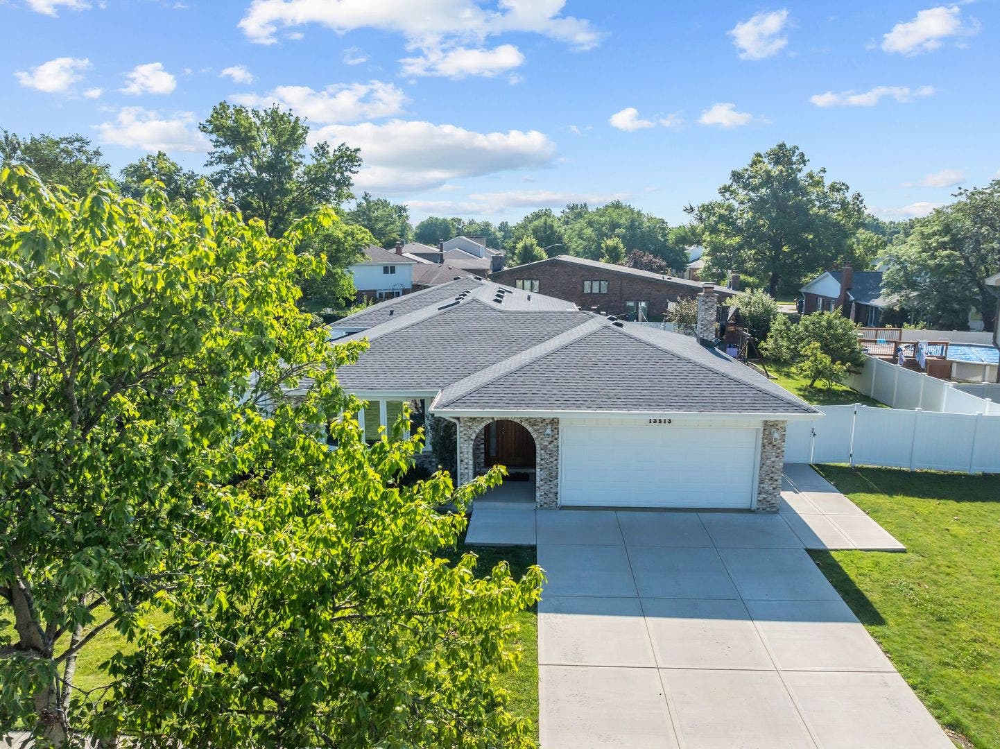 13513 S 84th Avenue, Orland Park, IL 60462