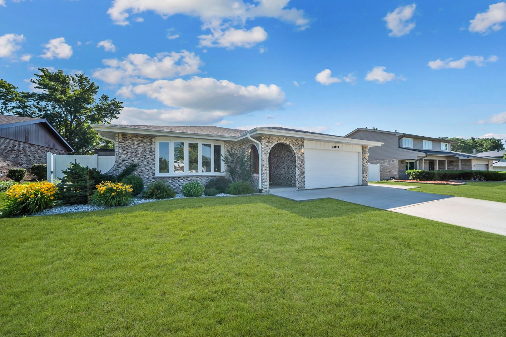 13513 S 84th Avenue, Orland Park, IL 60462