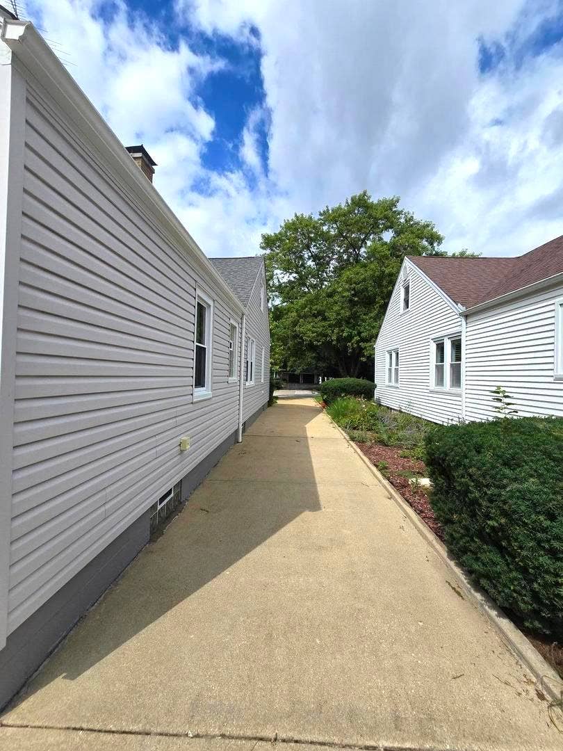 710 Catherine Street, Joliet, IL 60435 710 Catherine Street, Joliet, IL 60435