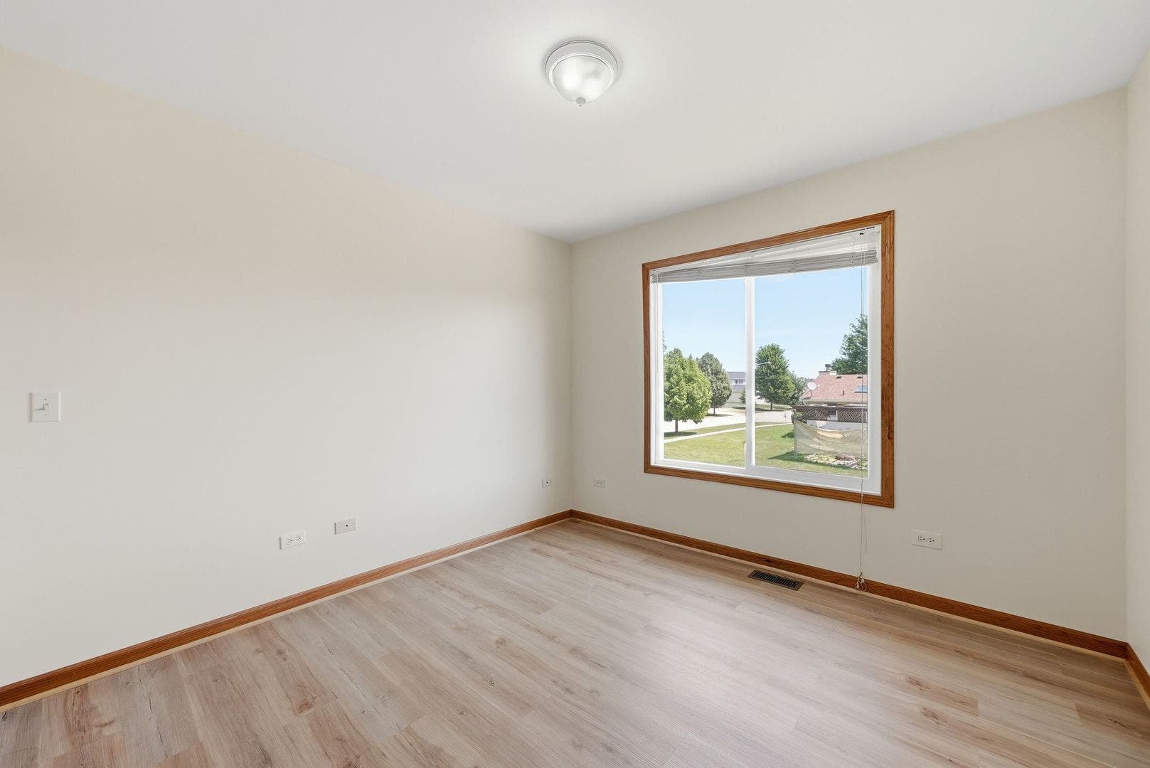 1402 Enborn Drive, Joliet, IL 60431 1402 Enborn Drive, Joliet, IL 60431