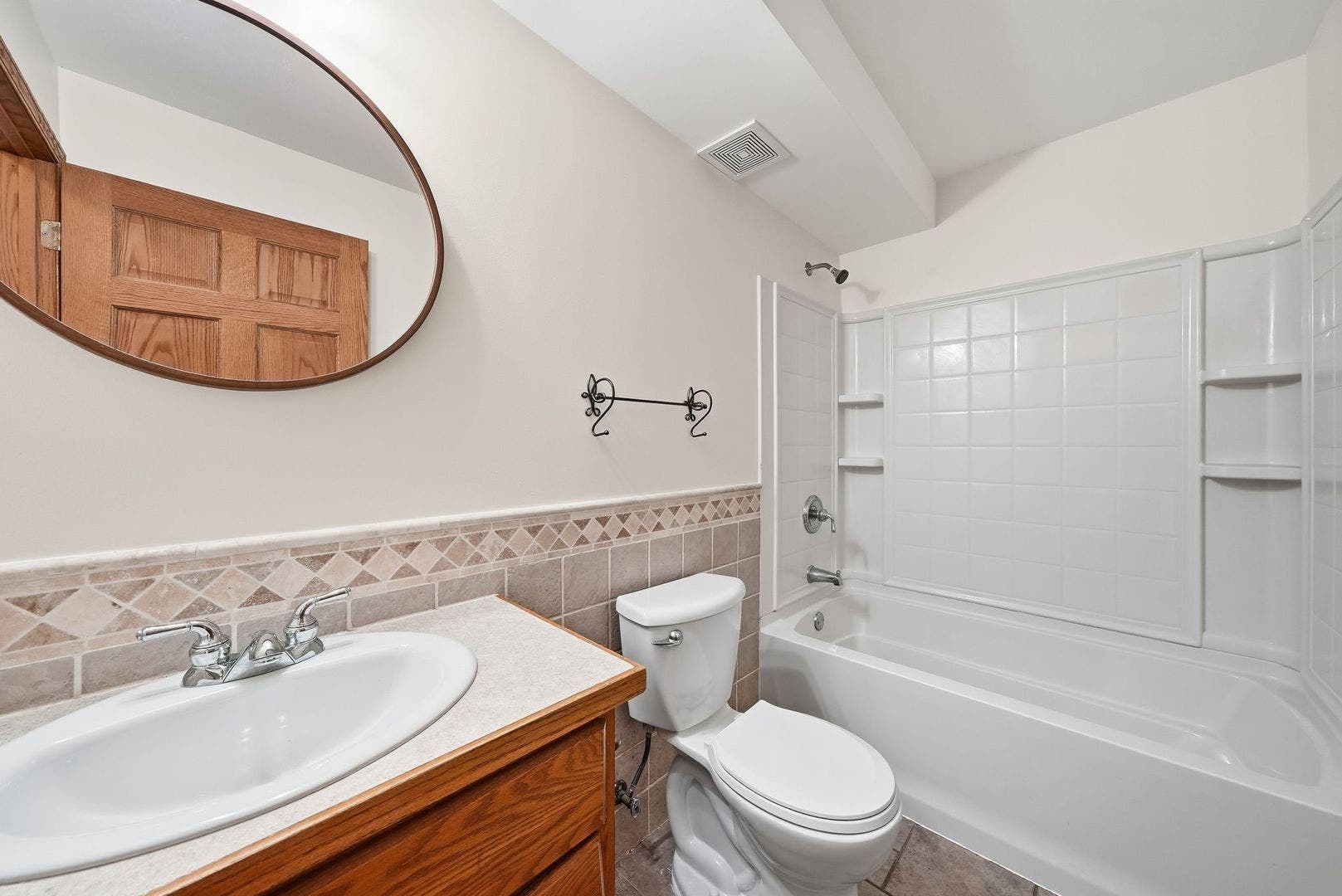 1402 Enborn Drive, Joliet, IL 60431 1402 Enborn Drive, Joliet, IL 60431
