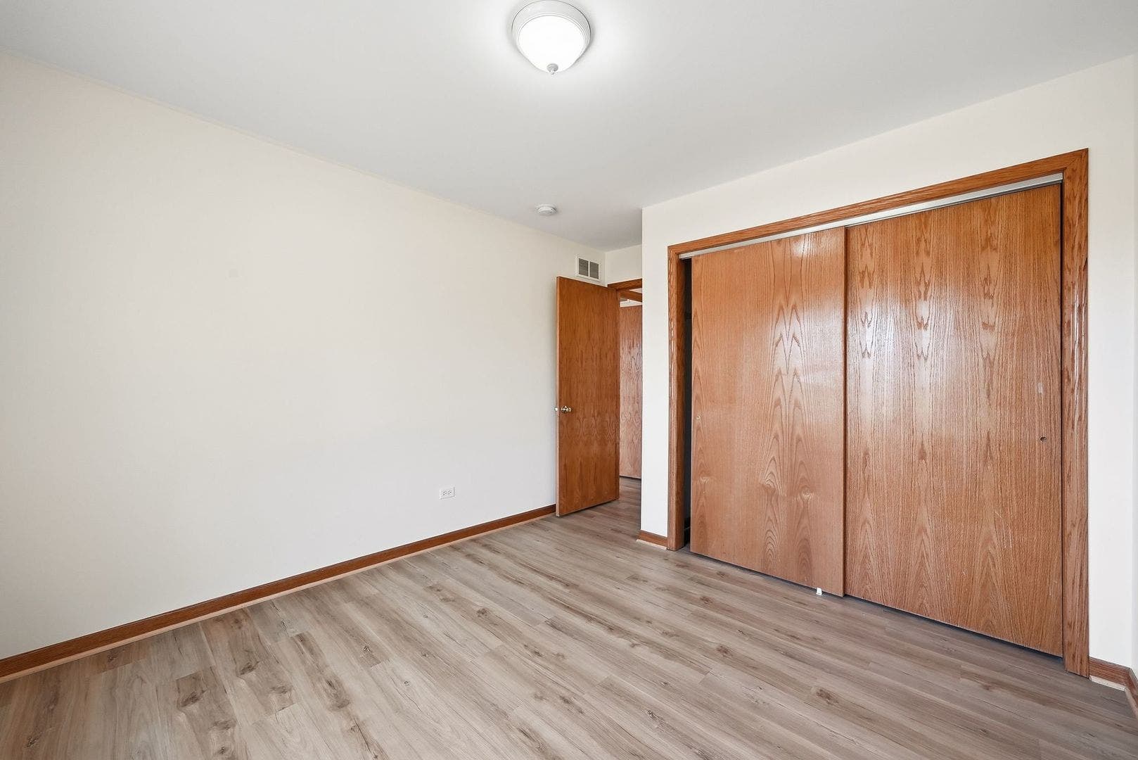 1402 Enborn Drive, Joliet, IL 60431 1402 Enborn Drive, Joliet, IL 60431