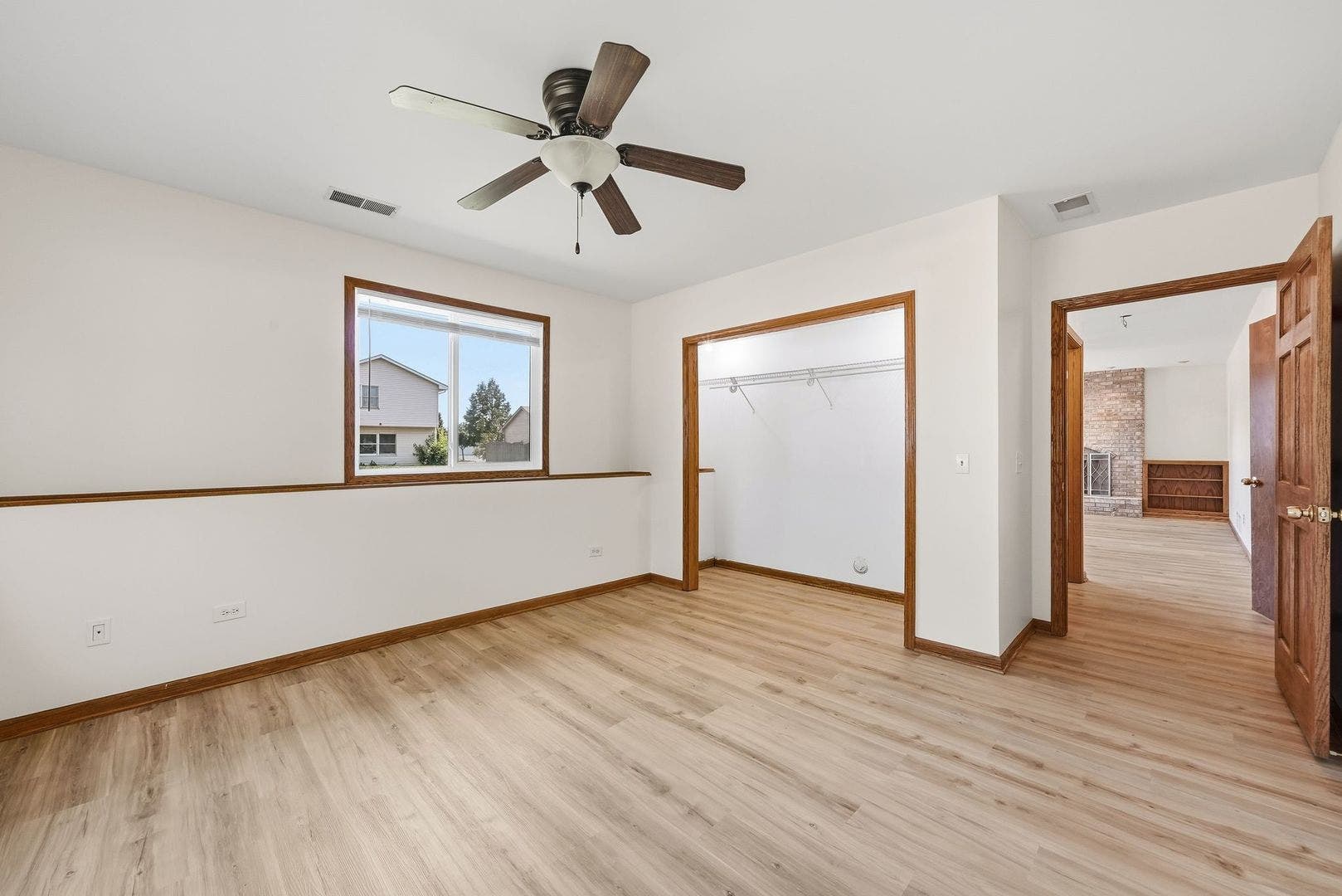 1402 Enborn Drive, Joliet, IL 60431 1402 Enborn Drive, Joliet, IL 60431