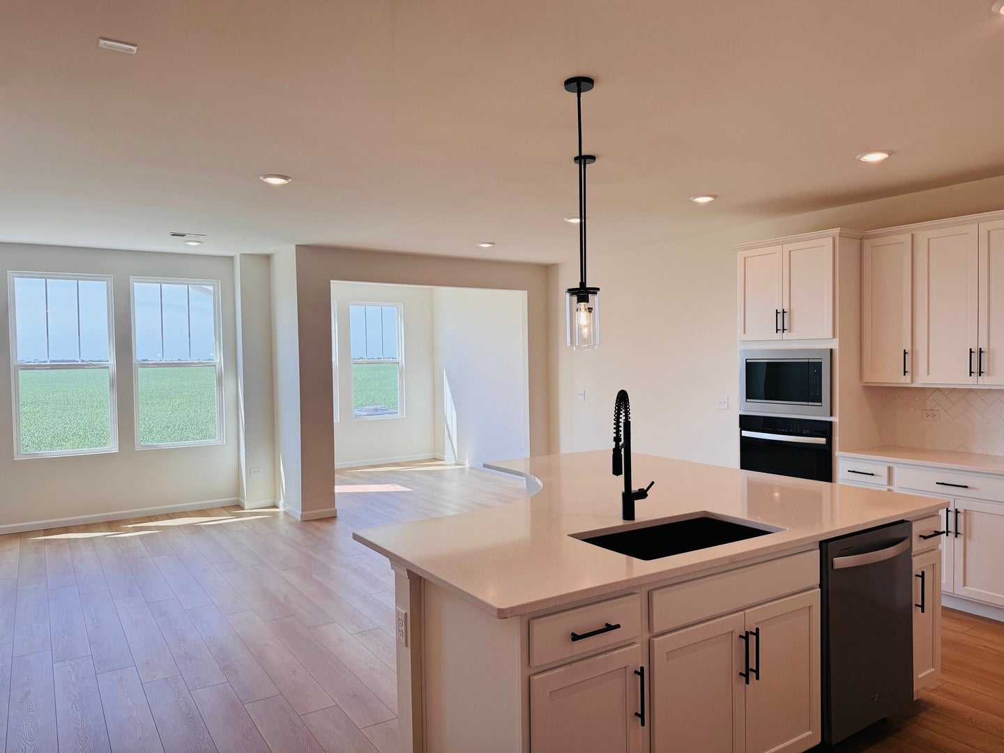 2177 Ryegrass Lane, #70002, Bolingbrook, IL 60490 2177 Ryegrass Lane, #70002, Bolingbrook, IL 60490