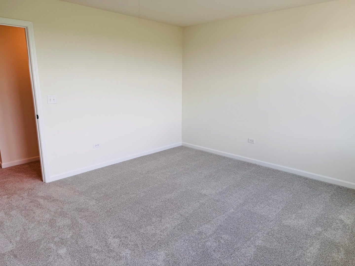 2177 Ryegrass Lane, #70002, Bolingbrook, IL 60490 2177 Ryegrass Lane, #70002, Bolingbrook, IL 60490