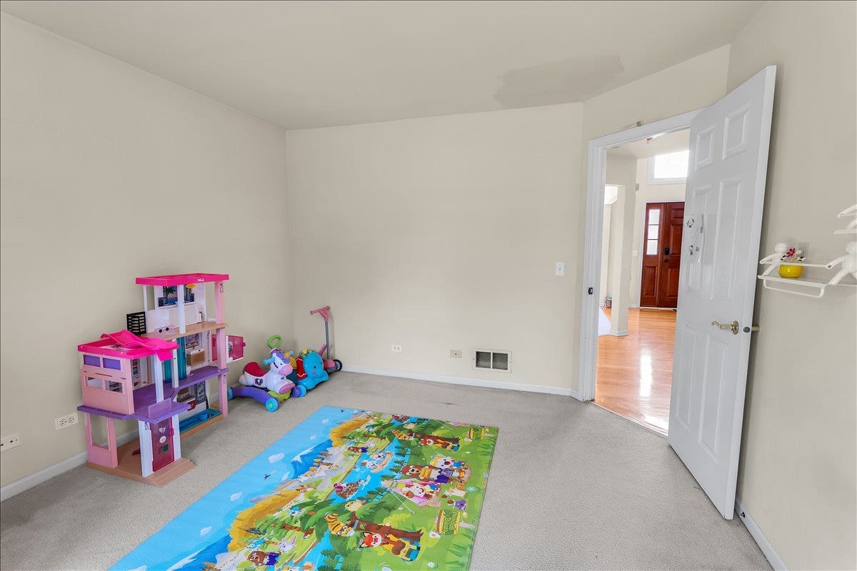 1877 Marne Road, Bolingbrook, IL 60490 1877 Marne Road, Bolingbrook, IL 60490