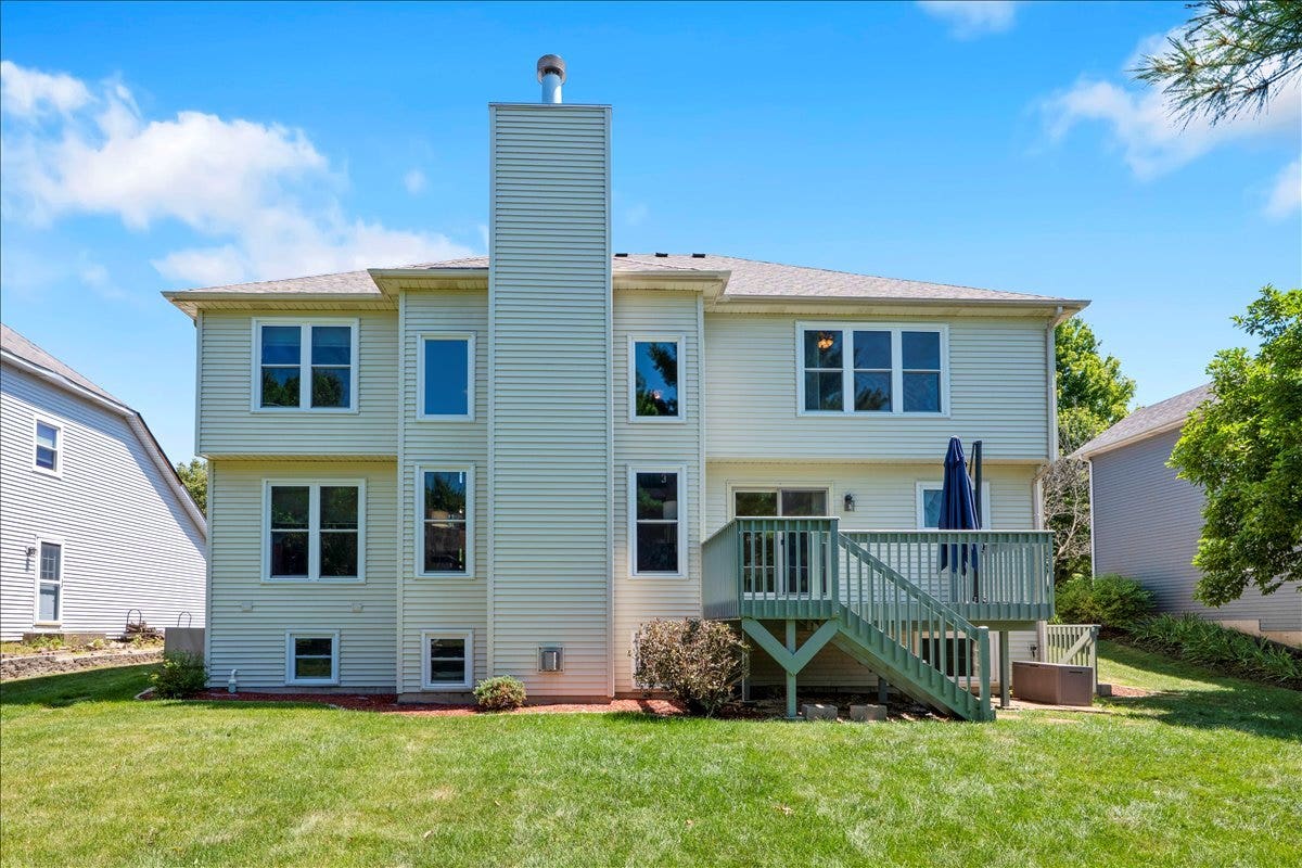 1877 Marne Road, Bolingbrook, IL 60490 1877 Marne Road, Bolingbrook, IL 60490