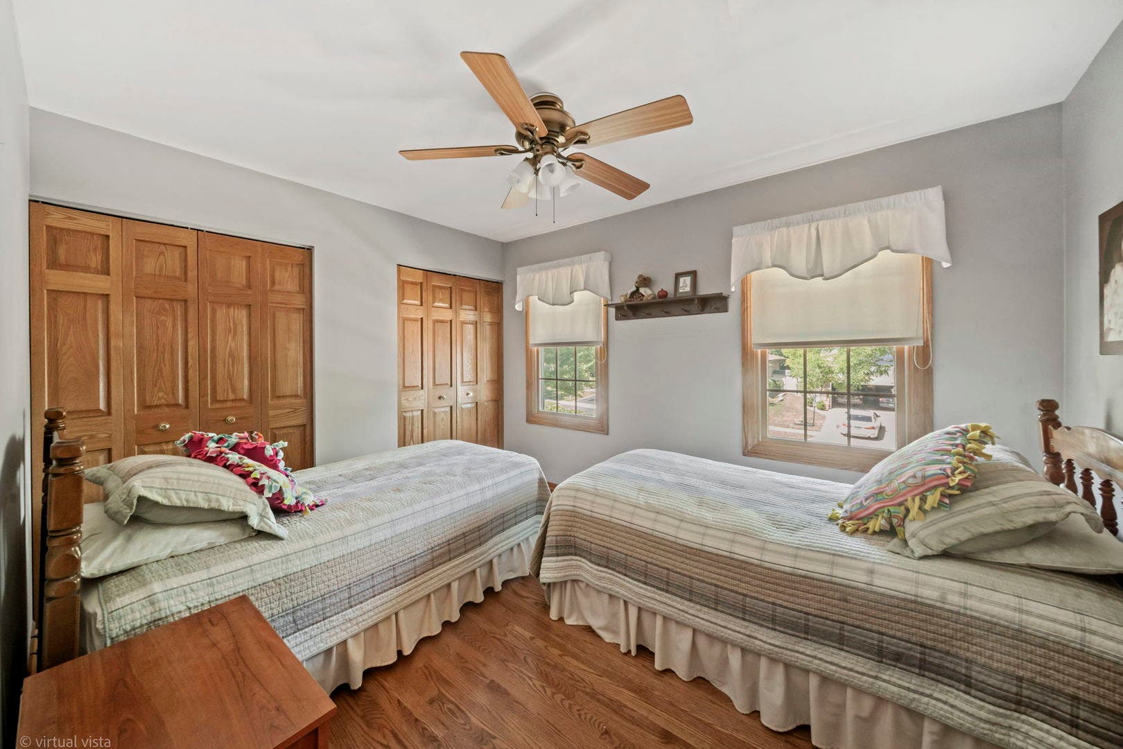 1725 Monmouth Place, Downers Grove, IL 60516