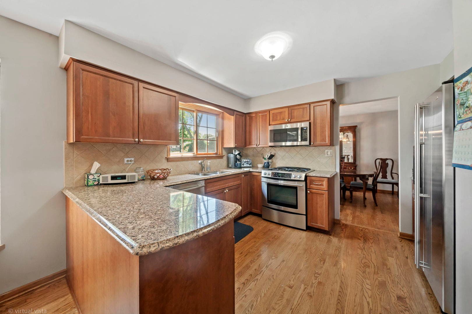 1725 Monmouth Place, Downers Grove, IL 60516