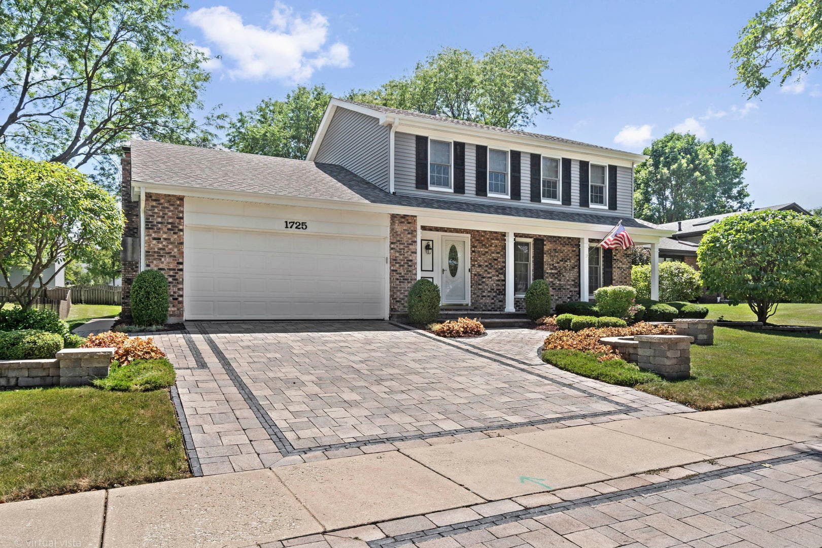 1725 Monmouth Place, Downers Grove, IL 60516