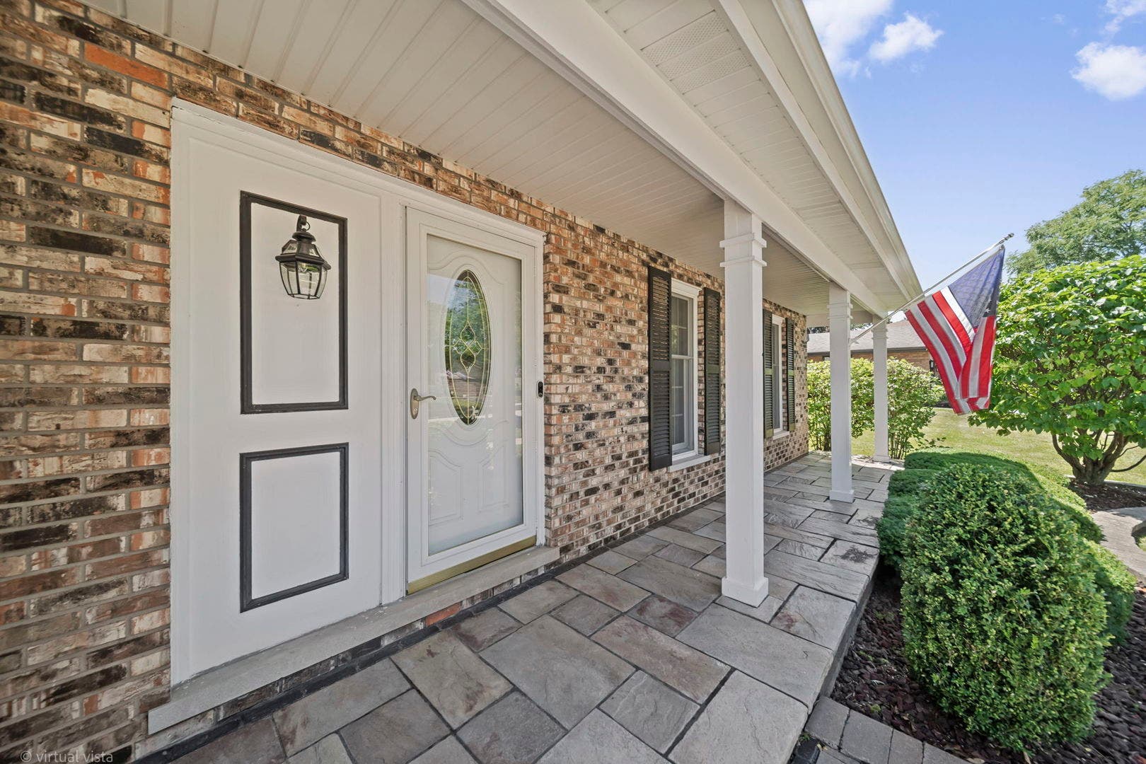1725 Monmouth Place, Downers Grove, IL 60516