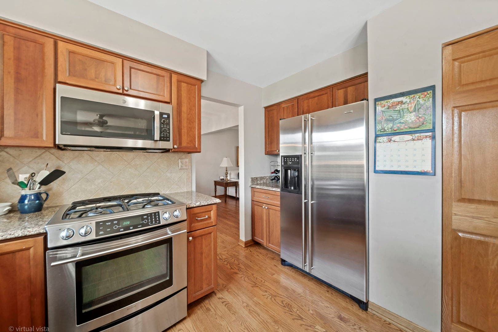 1725 Monmouth Place, Downers Grove, IL 60516