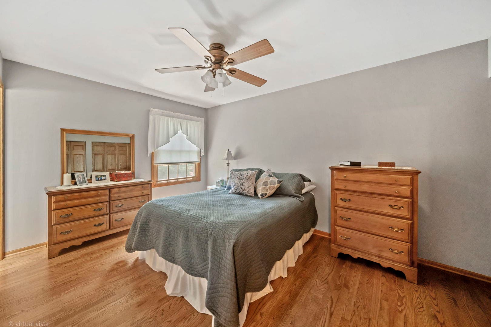 1725 Monmouth Place, Downers Grove, IL 60516