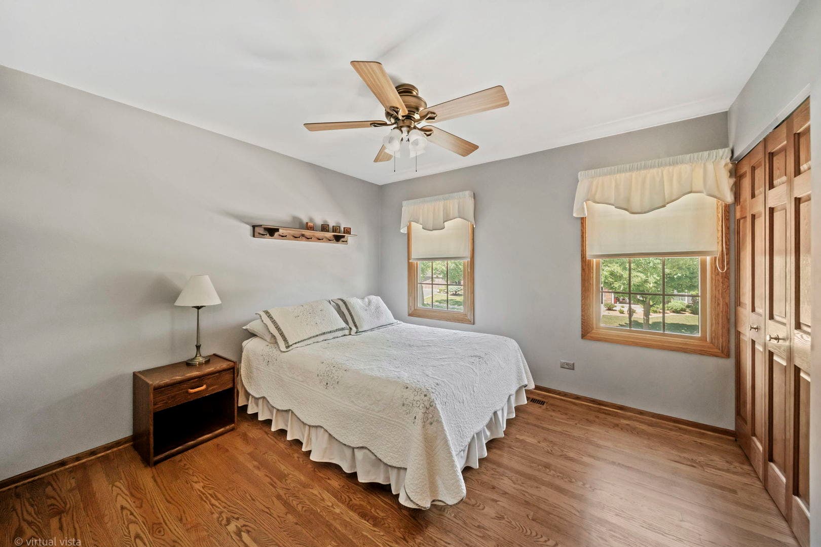 1725 Monmouth Place, Downers Grove, IL 60516