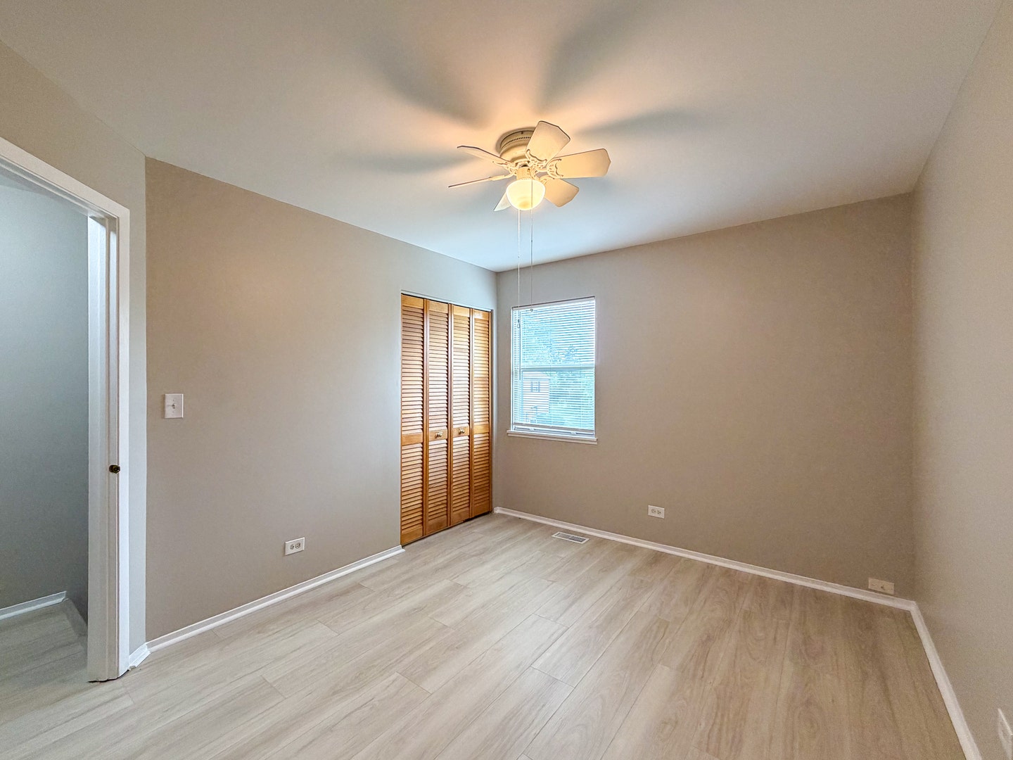 2615 Oakshire Court, Aurora, IL 60502
