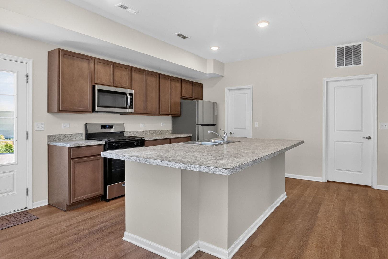 967 Celebration Drive, Aurora, IL 60504