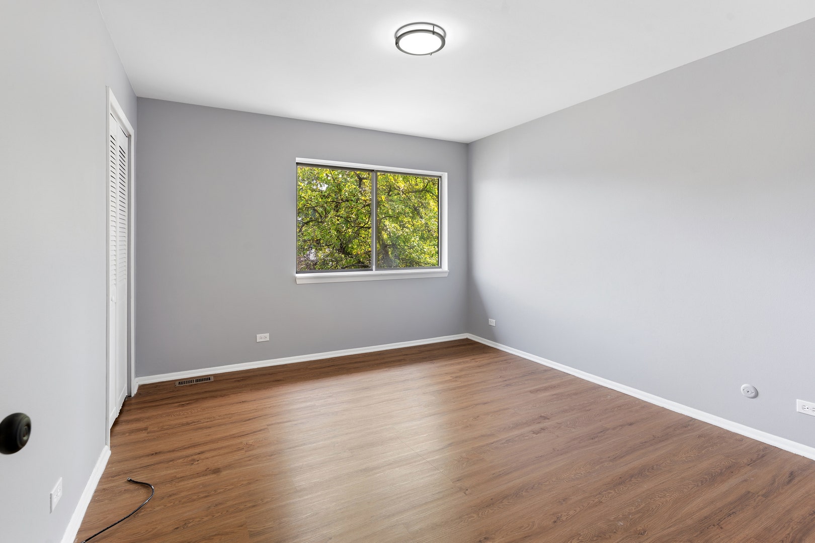7348 Winthrop Way, #1, Downers Grove, IL 60516 7348 Winthrop Way, #1, Downers Grove, IL 60516
