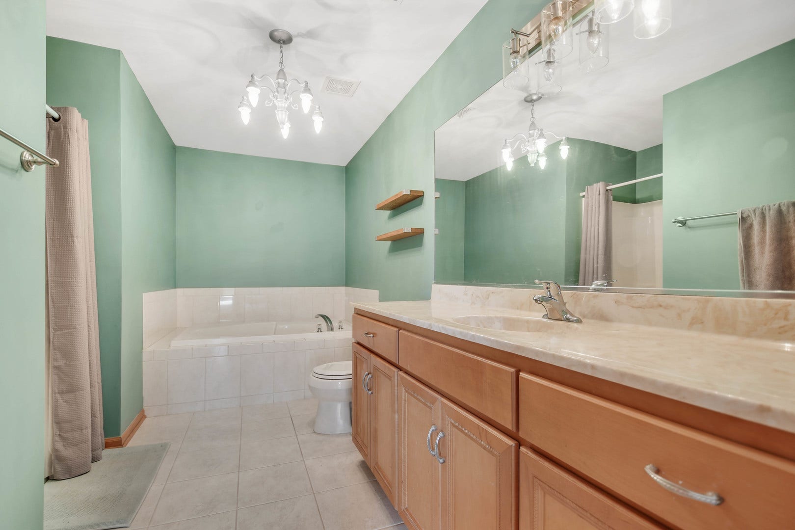 6252 Kallsen Drive, #4, Tinley Park, IL 60477
