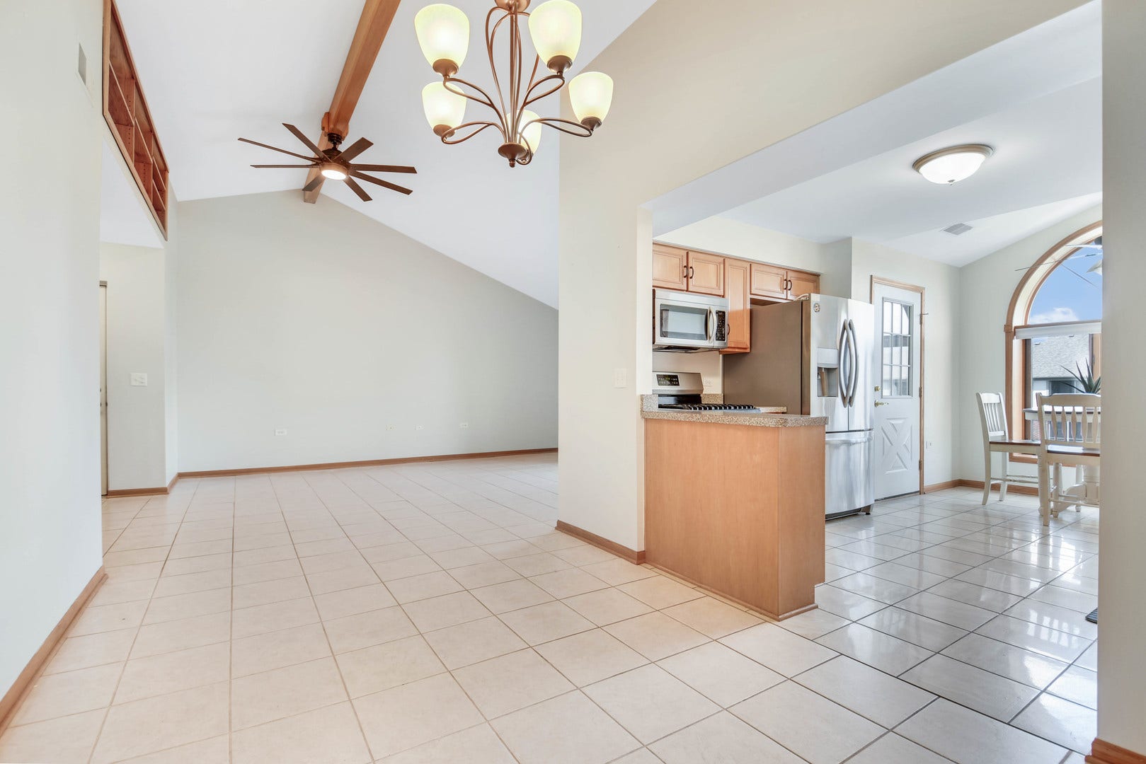 6252 Kallsen Drive, #4, Tinley Park, IL 60477