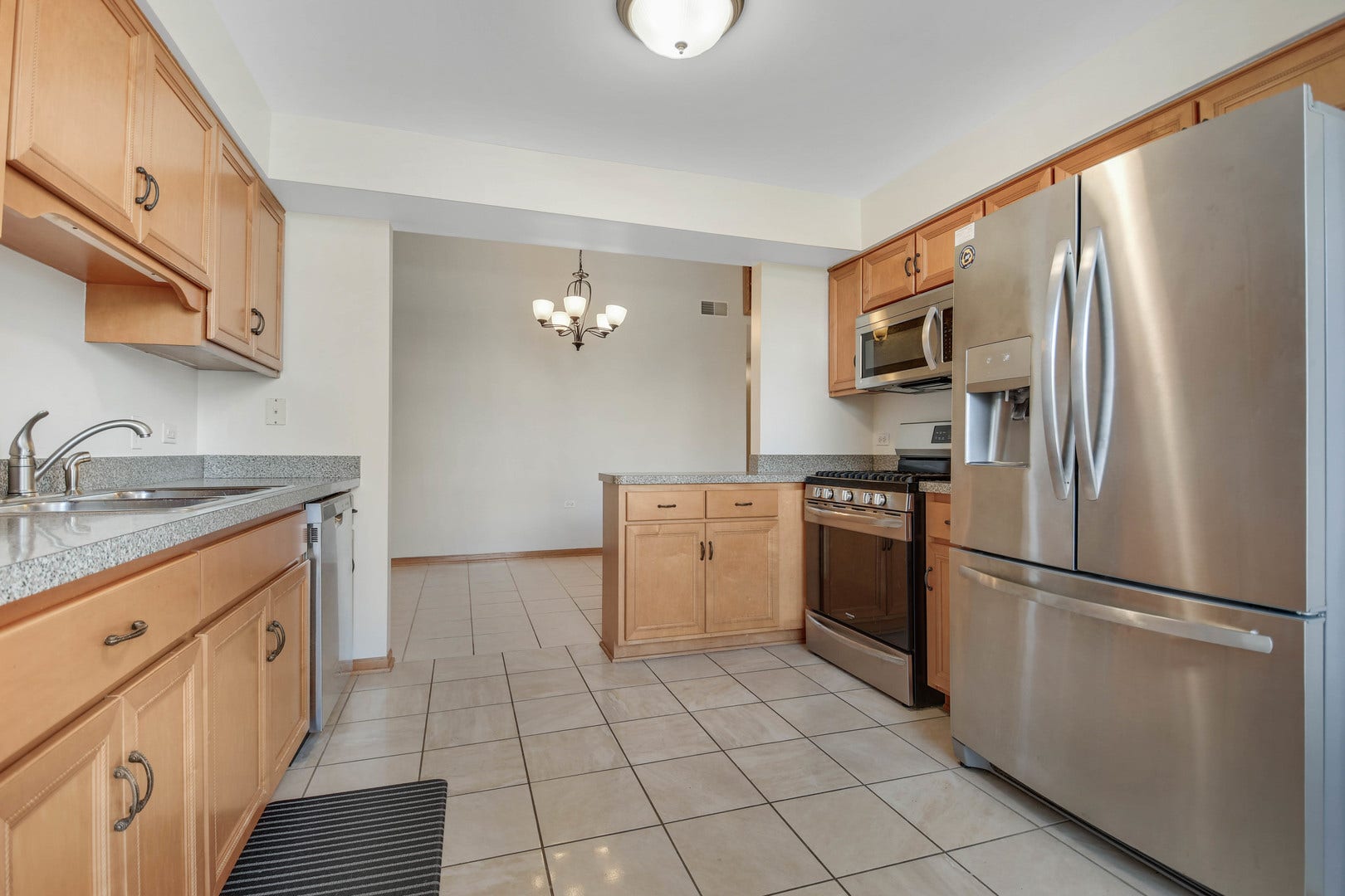 6252 Kallsen Drive, #4, Tinley Park, IL 60477