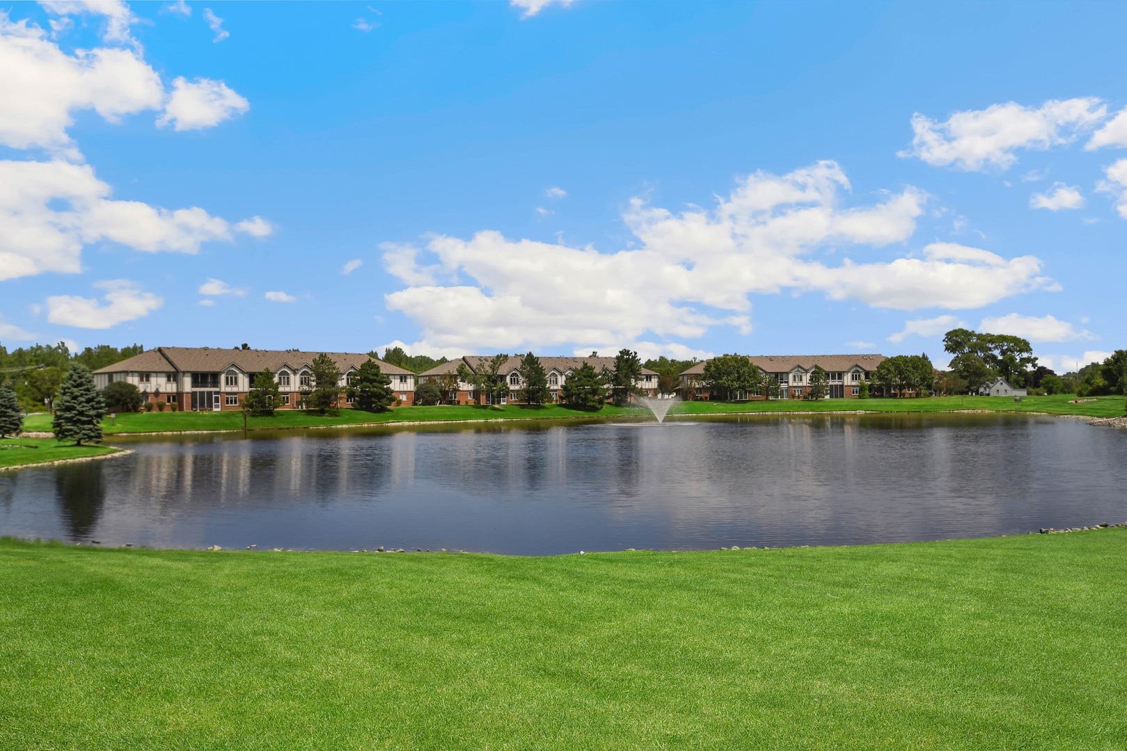 6252 Kallsen Drive, #4, Tinley Park, IL 60477
