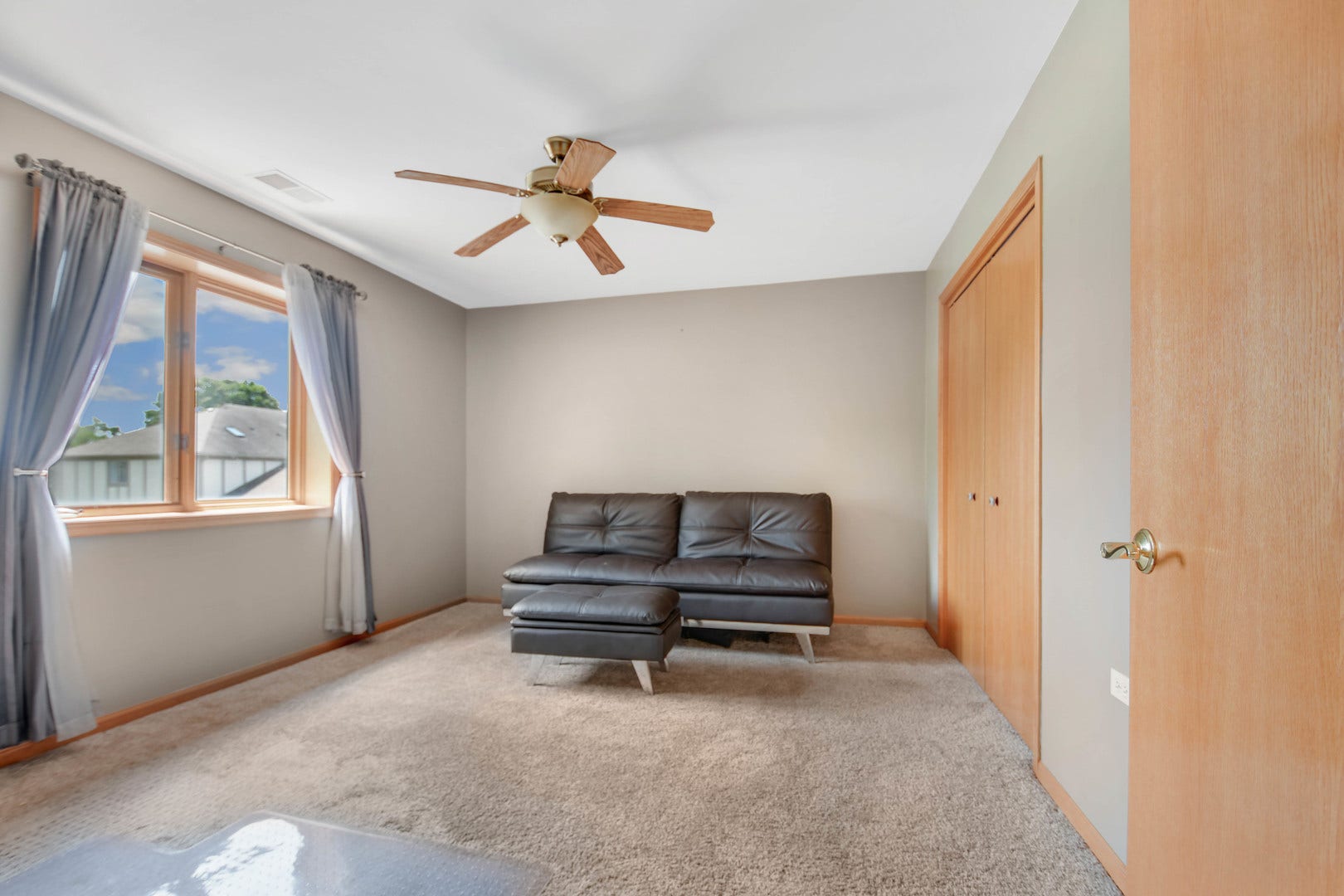 6252 Kallsen Drive, #4, Tinley Park, IL 60477