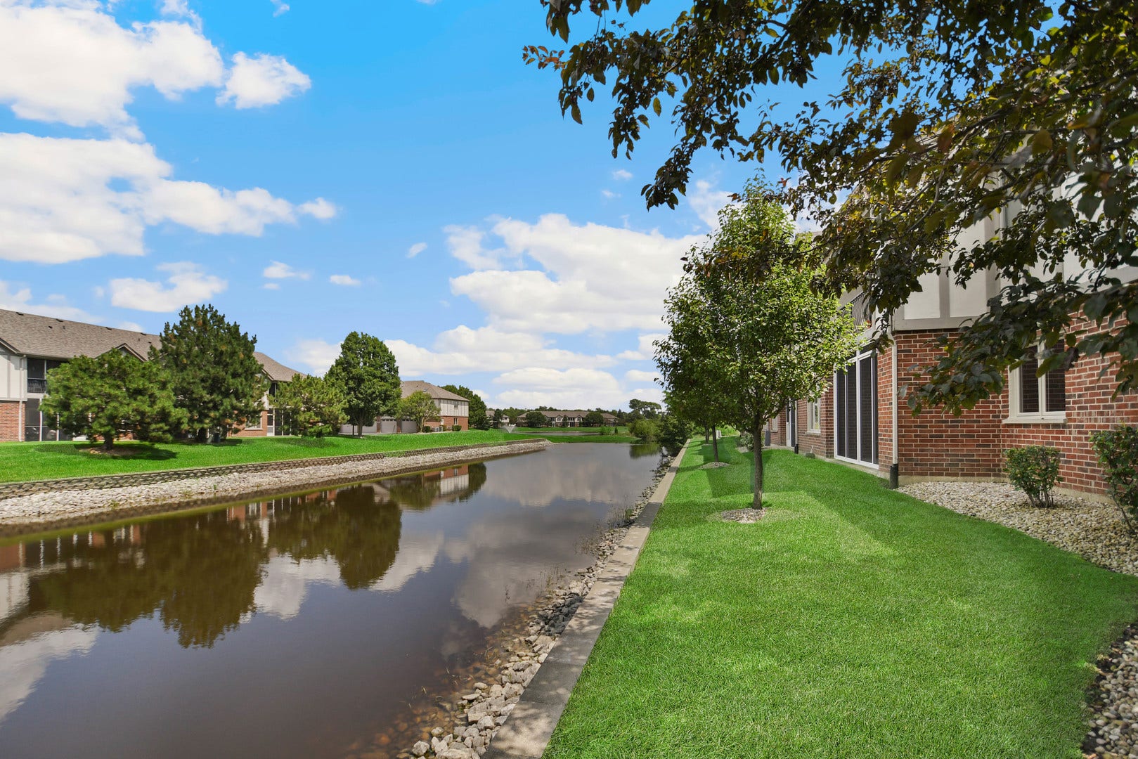 6252 Kallsen Drive, #4, Tinley Park, IL 60477