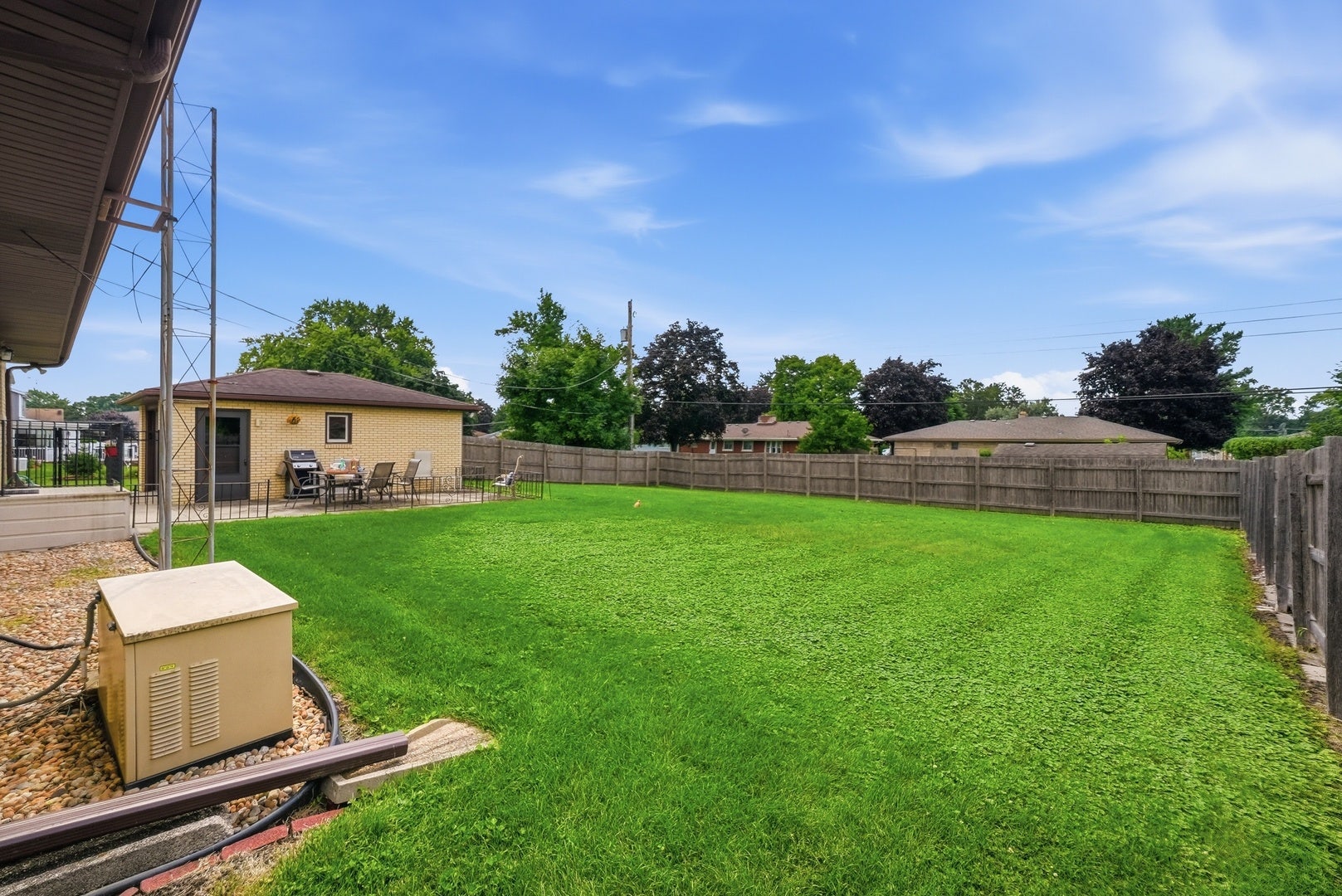 811 Magnolia Drive, Joliet, IL 60435 811 Magnolia Drive, Joliet, IL 60435