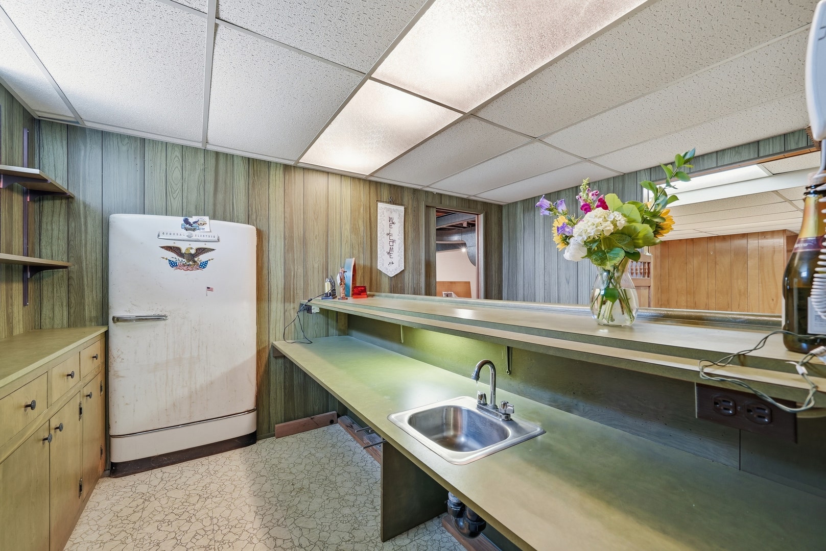 811 Magnolia Drive, Joliet, IL 60435 811 Magnolia Drive, Joliet, IL 60435