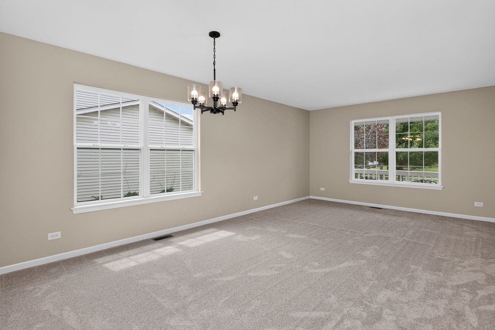 2212 James Leigh Drive, Aurora, IL 60503 2212 James Leigh Drive, Aurora, IL 60503