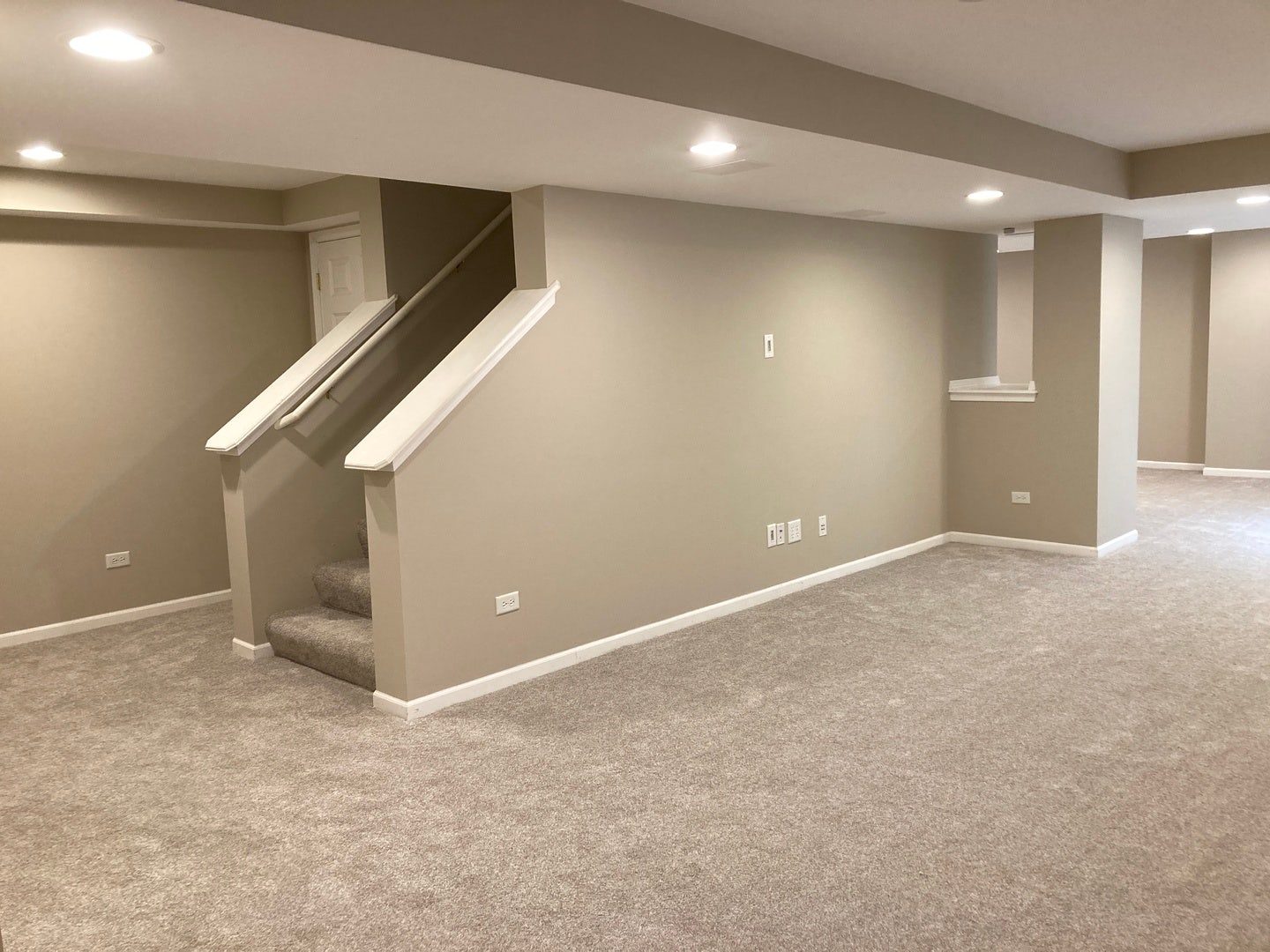 2212 James Leigh Drive, Aurora, IL 60503 2212 James Leigh Drive, Aurora, IL 60503