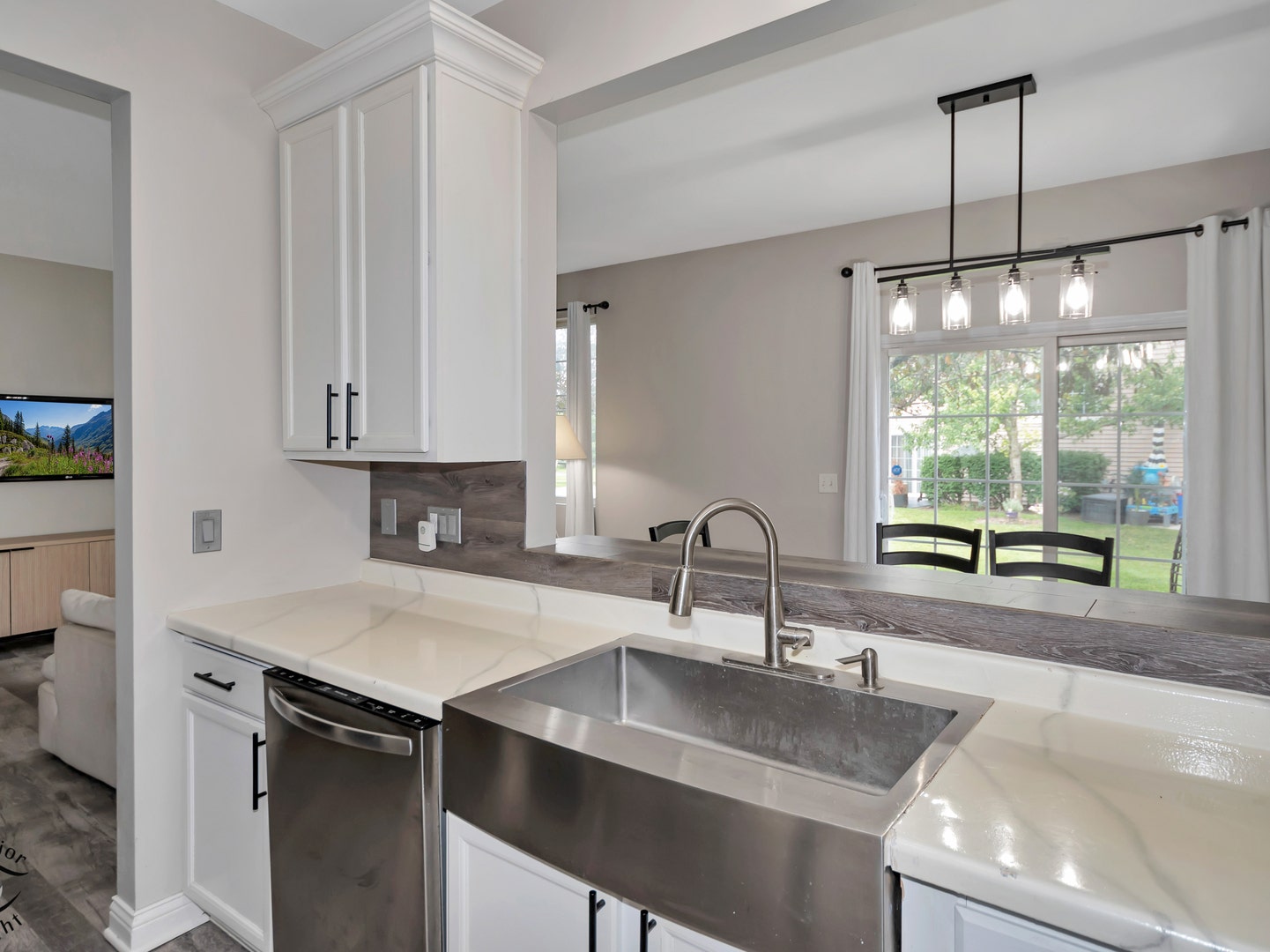 2423 Rocky Hill Circle, Joliet, IL 60432 2423 Rocky Hill Circle, Joliet, IL 60432