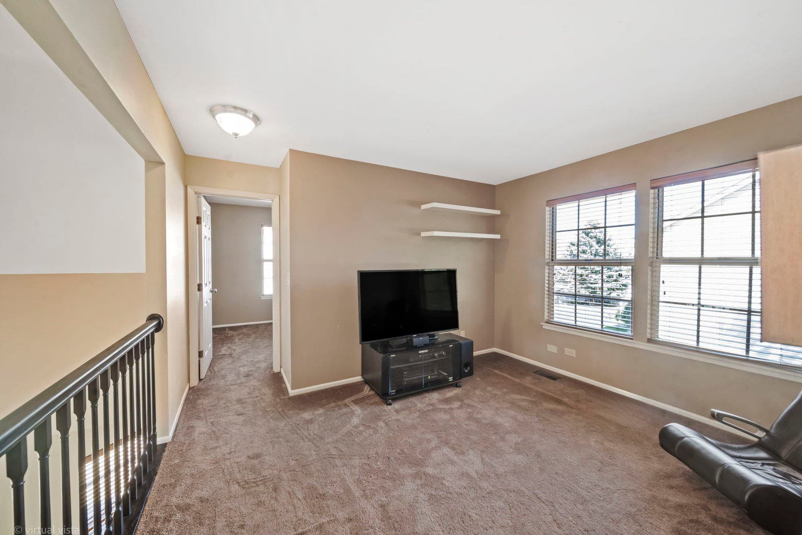 990 Pennwood Lane, Bolingbrook, IL 60440 990 Pennwood Lane, Bolingbrook, IL 60440