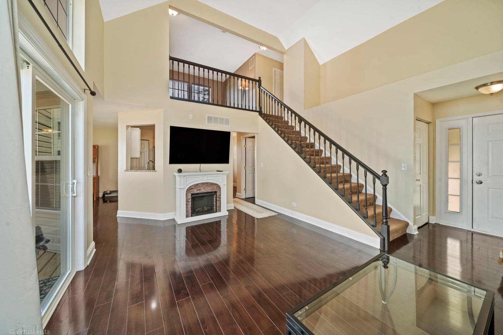 990 Pennwood Lane, Bolingbrook, IL 60440 990 Pennwood Lane, Bolingbrook, IL 60440