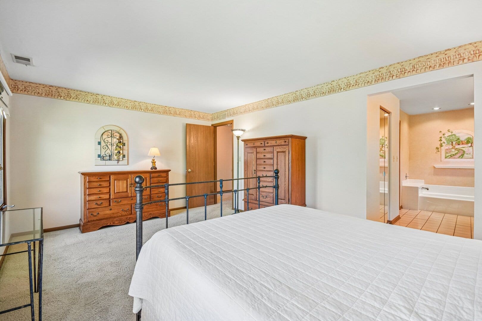 2545 Harbor Drive, Joliet, IL 60431 2545 Harbor Drive, Joliet, IL 60431