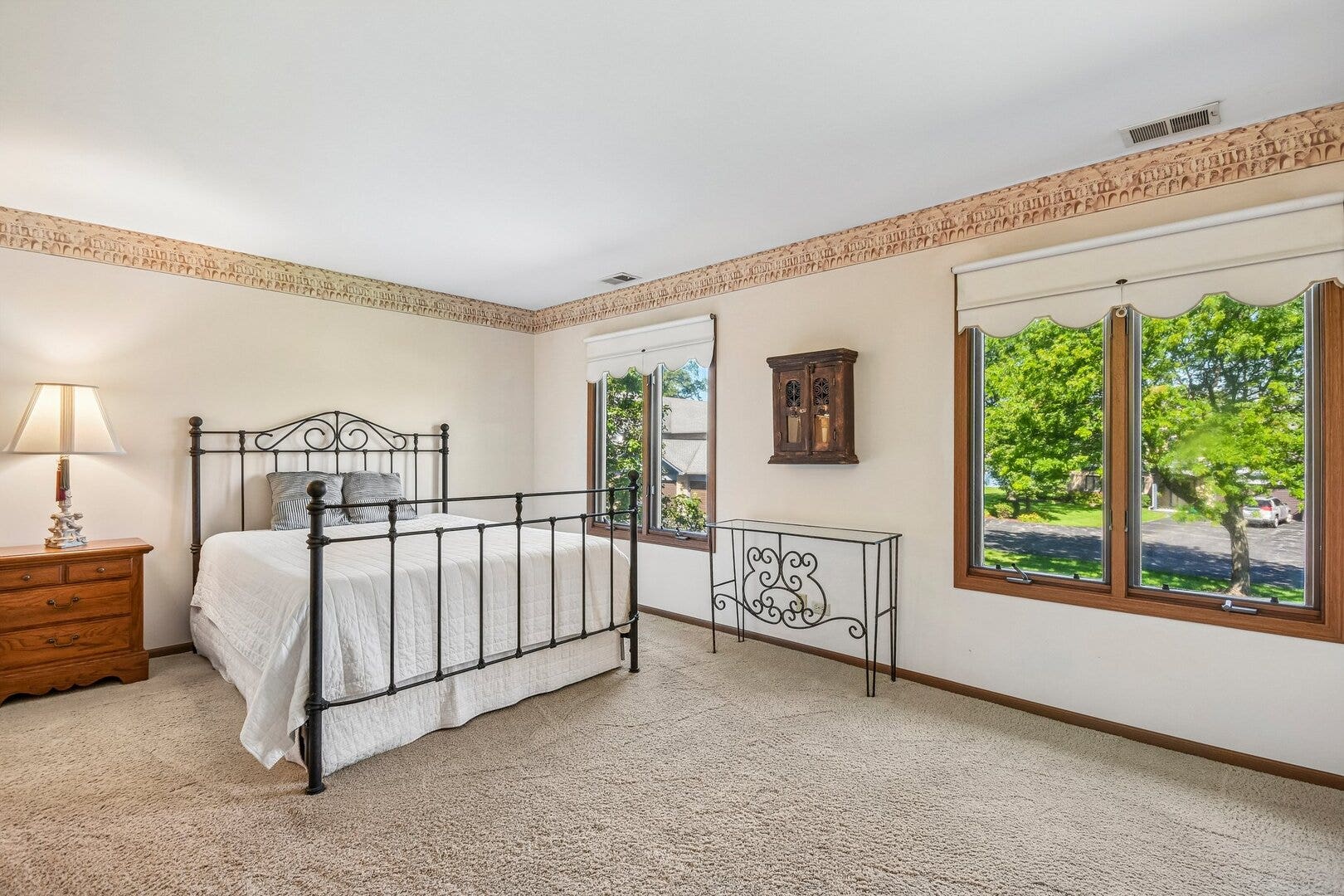 2545 Harbor Drive, Joliet, IL 60431 2545 Harbor Drive, Joliet, IL 60431