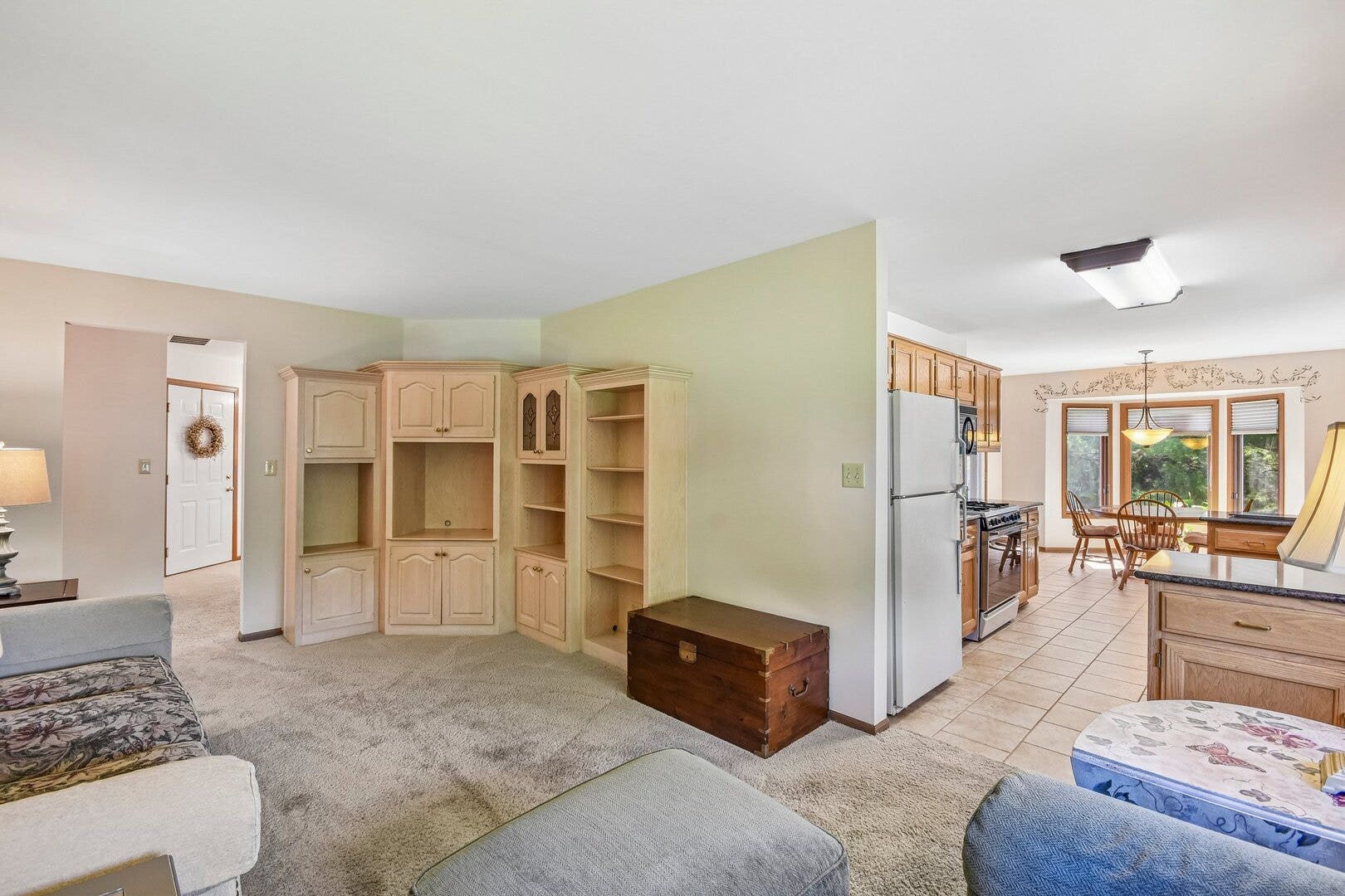 2545 Harbor Drive, Joliet, IL 60431 2545 Harbor Drive, Joliet, IL 60431