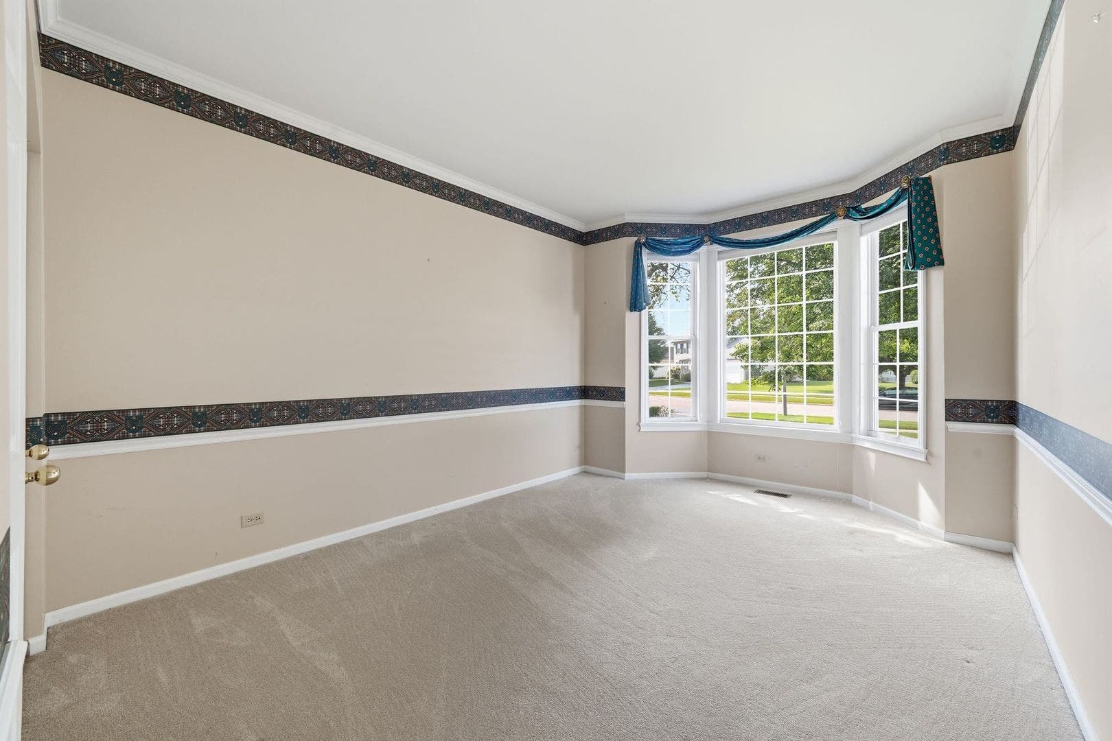 1944 School House Lane, Aurora, IL 60506 1944 School House Lane, Aurora, IL 60506