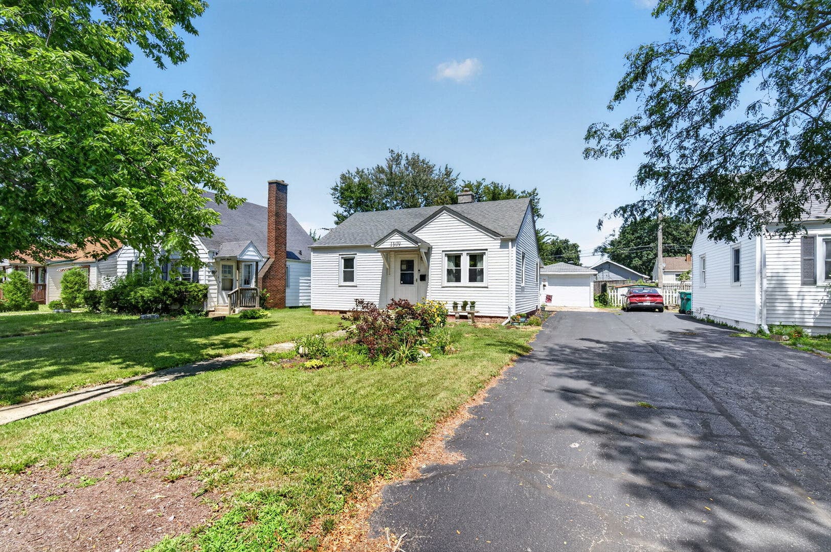1309 W Jefferson Street, Joliet, IL 60435