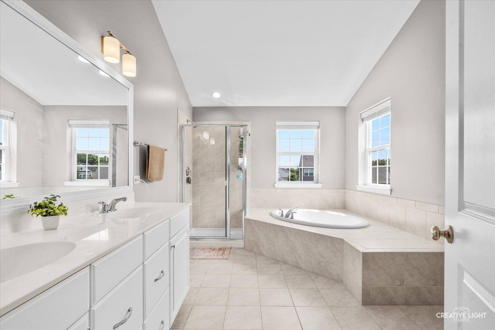 3625 Congressional Parkway, Elgin, IL 60124 3625 Congressional Parkway, Elgin, IL 60124