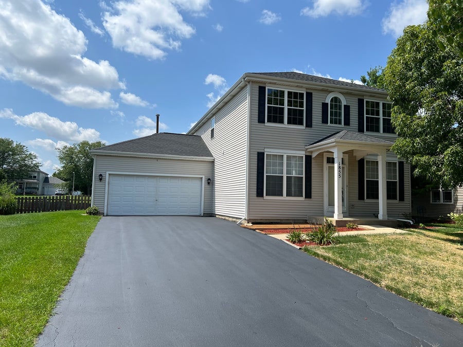Property photo for 1855 Sedgegrass Trail, Aurora, IL
