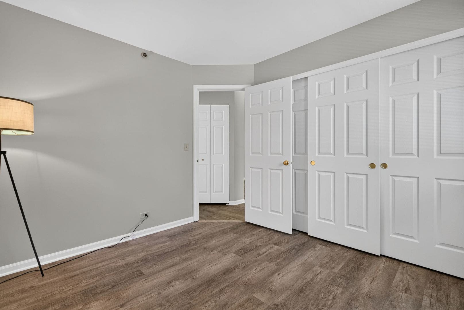 320 Fieldstone Court, #320, Bolingbrook, IL 60440 320 Fieldstone Court, #320, Bolingbrook, IL 60440