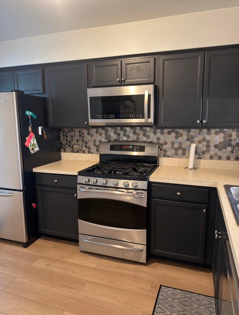 1698 Pebble Beach Circle, Elgin, IL 60123 1698 Pebble Beach Circle, Elgin, IL 60123