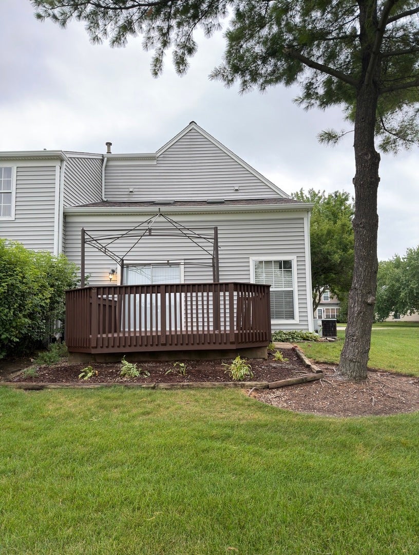 1698 Pebble Beach Circle, Elgin, IL 60123 1698 Pebble Beach Circle, Elgin, IL 60123