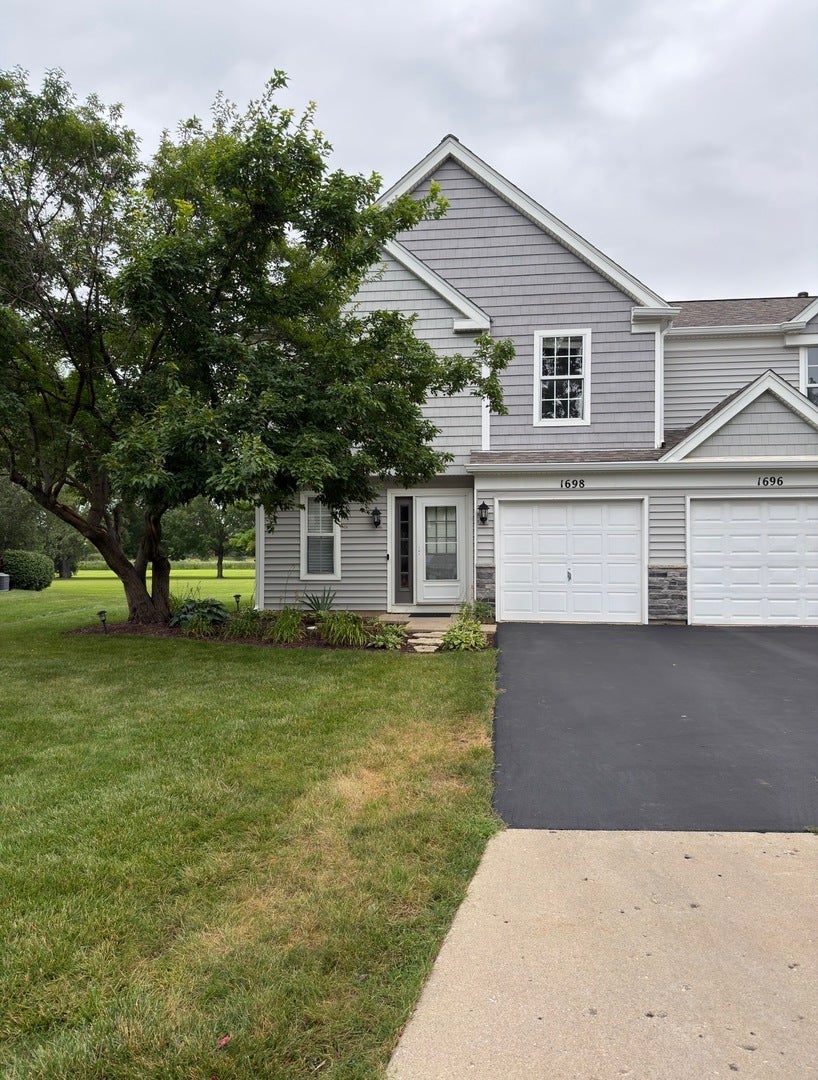 1698 Pebble Beach Circle, Elgin, IL 60123 1698 Pebble Beach Circle, Elgin, IL 60123