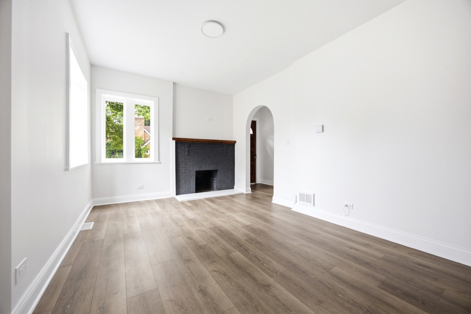 431 Bowen Court, Elgin, IL 60120 431 Bowen Court, Elgin, IL 60120