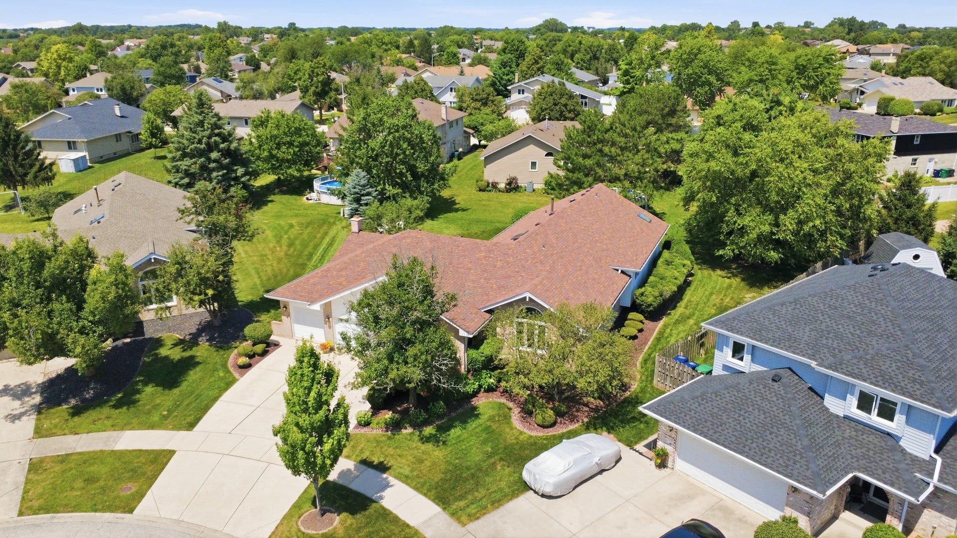 17646 Crestview Court, Orland Park, IL 60467