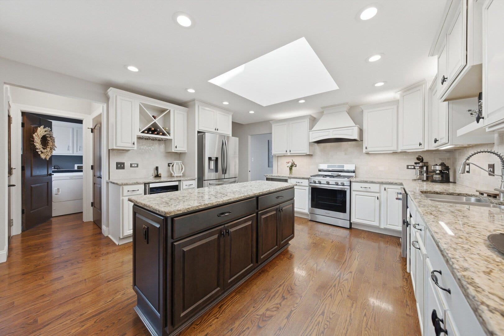 17646 Crestview Court, Orland Park, IL 60467