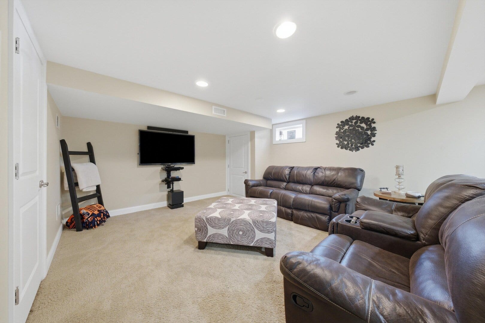 17646 Crestview Court, Orland Park, IL 60467